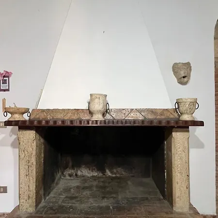 Mena Appartamento Διαμέρισμα Poggio Moiano